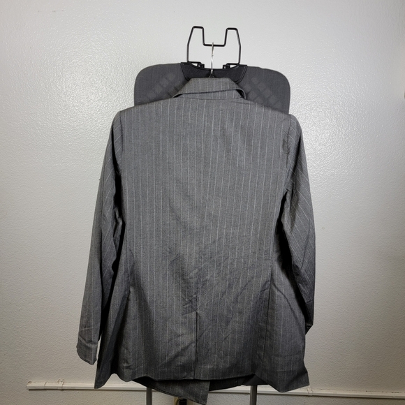 A New Day Women's Double Breasted Gray Pinstripe Blazer Size XXL - Picture 2 of 6